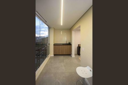 Varanda de apartamento à venda com 2 quartos, 90m² em Vila Graciosa, São Paulo