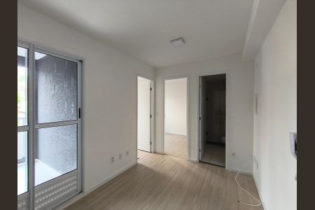 Apartamento à venda com 32m², 2 quartos e sem vaga Apartamento à venda com 32m², 2 quartos e sem vagaSala
