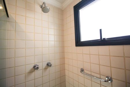 Apartamento para alugar com 90m², 2 quartos e 2 vagas Apartamento para alugar com 90m², 2 quartos e 2 vagasBanheiro da Suíte
