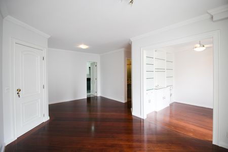 Apartamento para alugar com 90m², 2 quartos e 2 vagas Apartamento para alugar com 90m², 2 quartos e 2 vagasSala