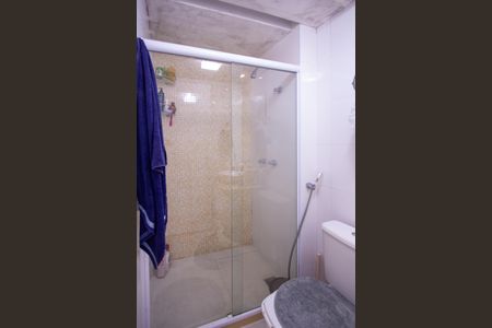 Apartamento à venda com 67m², 2 quartos e 1 vaga Apartamento à venda com 67m², 2 quartos e 1 vagaBanheiro da Suíte