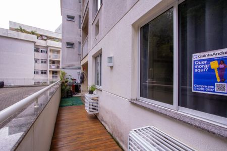 Apartamento à venda com 67m², 2 quartos e 1 vaga Apartamento à venda com 67m², 2 quartos e 1 vagaVaranda da Sala