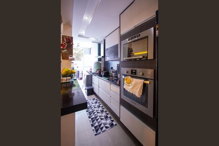 Apartamento à venda com 67m², 2 quartos e 1 vaga Apartamento à venda com 67m², 2 quartos e 1 vagaCozinha