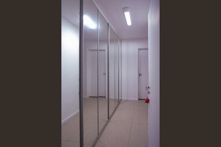 Apartamento à venda com 67m², 2 quartos e 1 vaga Apartamento à venda com 67m², 2 quartos e 1 vagaSuíte