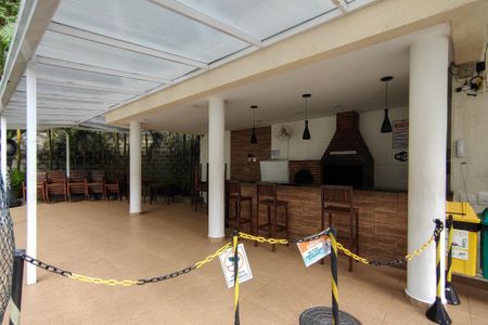 Apartamento à venda com 67m², 2 quartos e 1 vaga Apartamento à venda com 67m², 2 quartos e 1 vagaÁrea comum - Churrasqueira