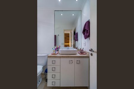 Apartamento à venda com 119m², 3 quartos e 2 vagasBanheiro