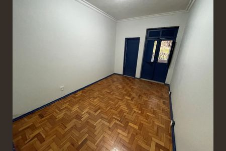 Apartamento à venda com 35m², 1 quarto e sem vaga
