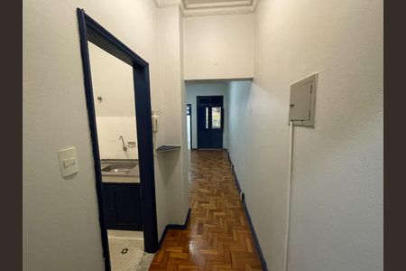 Apartamento à venda com 35m², 1 quarto e sem vaga