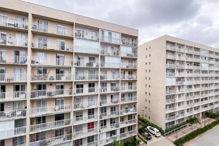 Apartamento à venda com 35m², 2 quartos e sem vaga Apartamento à venda com 35m², 2 quartos e sem vagaVista Quarto 02