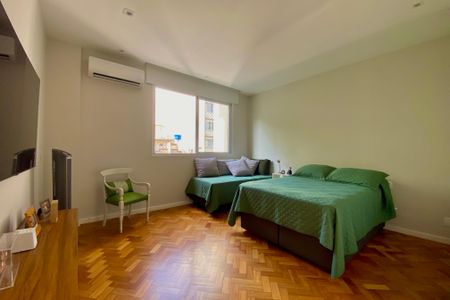 Apartamento à venda com 269m², 4 quartos e 1 vaga Apartamento à venda com 269m², 4 quartos e 1 vagaQuarto 2