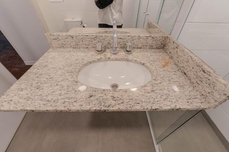 Apartamento para alugar com 120m², 2 quartos e 1 vagaBanheiro