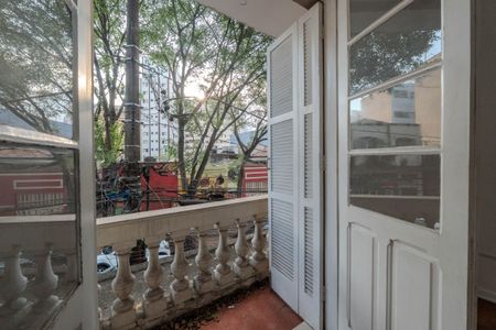 Apartamento para alugar com 120m², 2 quartos e 1 vagaSala