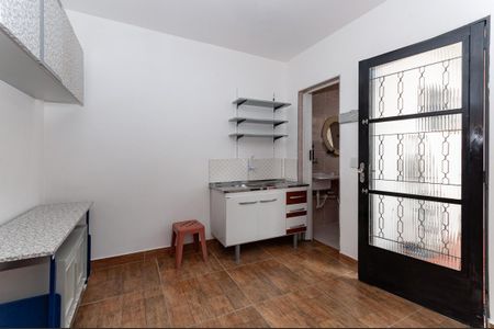 Studio para alugar com 25m², 1 quarto e sem vaga Studio para alugar com 25m², 1 quarto e sem vagaStudio