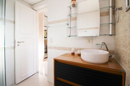 Apartamento para alugar com 70m², 2 quartos e 1 vagaBanheiro da Suíte