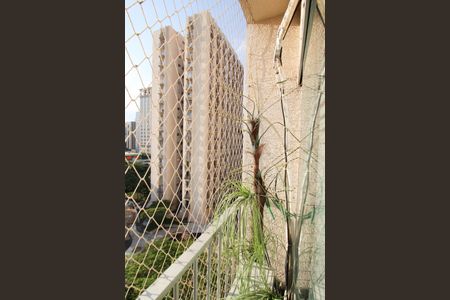 Apartamento para alugar com 70m², 2 quartos e 1 vagaVaranda da Suíte