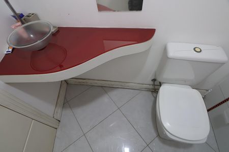 Casa à venda com 400m², 3 quartos e 2 vagasLavabo