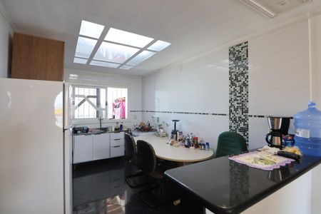 Casa à venda com 400m², 3 quartos e 2 vagasCozinha