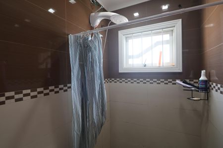 Casa à venda com 400m², 3 quartos e 2 vagasBanheiro