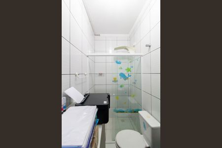 Casa à venda com 70m², 2 quartos e 2 vagasBanheiro da Suíte 2