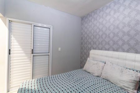 Casa à venda com 70m², 2 quartos e 2 vagasSuíte 1