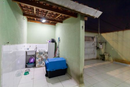 Casa à venda com 70m², 2 quartos e 2 vagasÁrea de Serviço