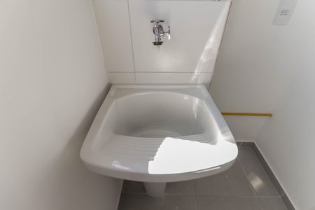 Apartamento para alugar com 35m², 2 quartos e sem vaga Apartamento para alugar com 35m², 2 quartos e sem vagaÁrea de Serviço