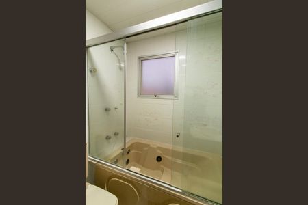 Apartamento à venda com 147m², 3 quartos e 2 vagas Apartamento à venda com 147m², 3 quartos e 2 vagasBanheiro da Suíte