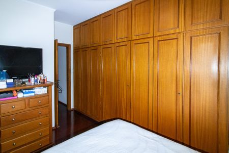 Apartamento à venda com 147m², 3 quartos e 2 vagas Apartamento à venda com 147m², 3 quartos e 2 vagasSuite
