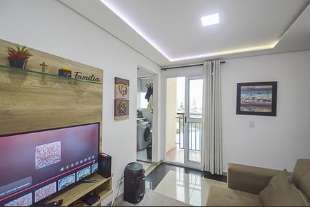 Apartamento à venda com 47m², 2 quartos e 1 vaga Apartamento à venda com 47m², 2 quartos e 1 vagaSala