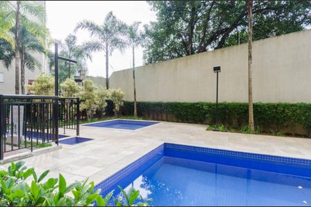 Apartamento à venda com 47m², 2 quartos e 1 vaga Apartamento à venda com 47m², 2 quartos e 1 vagaÁrea comum - Piscina