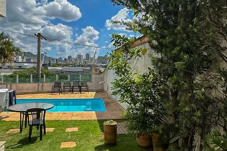 Casa à venda com 270m², 5 quartos e 3 vagasVaranda da Sala