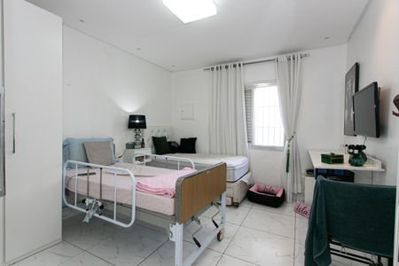 Casa à venda com 250m², 2 quartos e 1 vagaQuarto 1