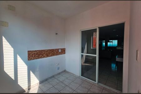 Apartamento para alugar com 100m², 3 quartos e sem vagaÁrea de Serviço 1