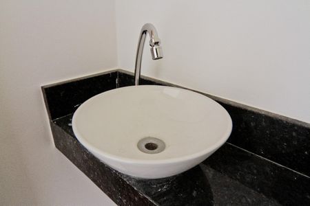 Casa à venda com 180m², 3 quartos e 1 vagaLavabo