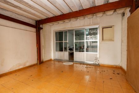 Casa para alugar com 110m², 2 quartos e 1 vaga Casa para alugar com 110m², 2 quartos e 1 vagaGaragem