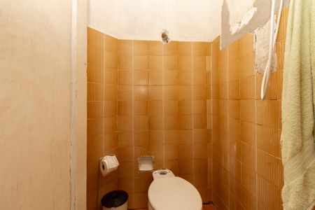 Casa para alugar com 110m², 2 quartos e 1 vaga Casa para alugar com 110m², 2 quartos e 1 vagaBanheiro de Serviço