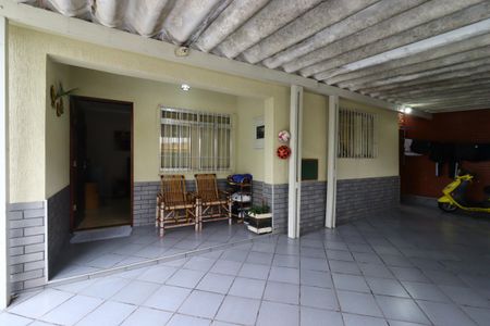 Casa à venda com 116m², 2 quartos e 2 vagasGaragem
