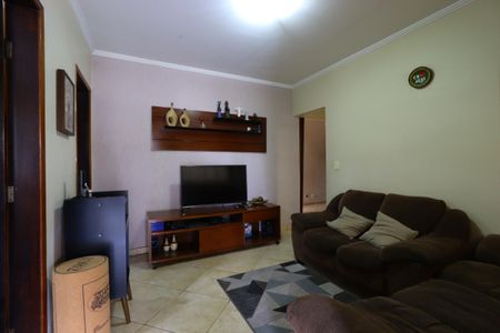 Casa à venda com 116m², 2 quartos e 2 vagasSala