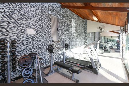 Casa à venda com 596m², 4 quartos e 8 vagas Casa à venda com 596m², 4 quartos e 8 vagasACADEMIA