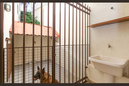 Casa à venda com 596m², 4 quartos e 8 vagas Casa à venda com 596m², 4 quartos e 8 vagasCANIL
