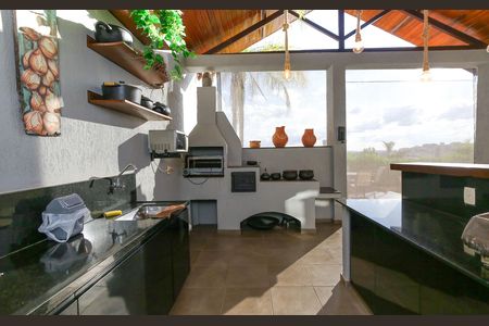Casa à venda com 596m², 4 quartos e 8 vagas Casa à venda com 596m², 4 quartos e 8 vagasESPAÇO GOURMET