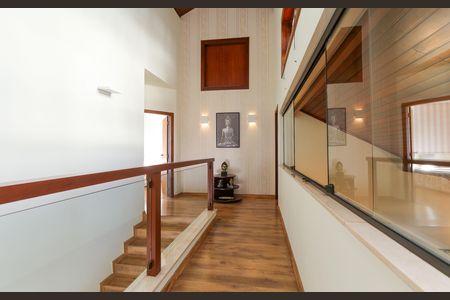Casa à venda com 596m², 4 quartos e 8 vagas Casa à venda com 596m², 4 quartos e 8 vagasHALL