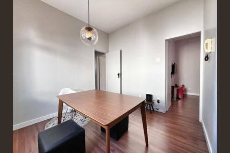 Apartamento para alugar com 100m², 3 quartos e 1 vagaSala