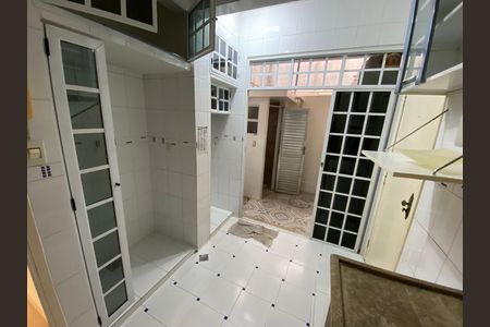 Apartamento à venda com 54m², 2 quartos e 1 vagaCozinha