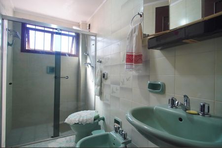 Casa à venda com 307m², 4 quartos e 2 vagasBanheiro 3