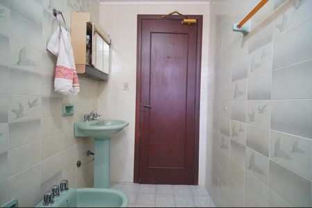 Casa à venda com 307m², 4 quartos e 2 vagasBanheiro 3