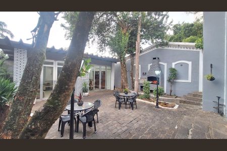 Casa para alugar com 352m², 4 quartos e 8 vagasÁrea Privativa