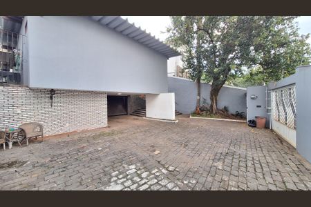 Casa para alugar com 352m², 4 quartos e 8 vagasÁrea  Privativa