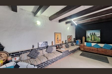 Casa para alugar com 352m², 4 quartos e 8 vagasÁrea Privativa