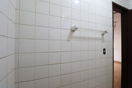 Casa para alugar com 352m², 4 quartos e 8 vagasBanheiro de serviço